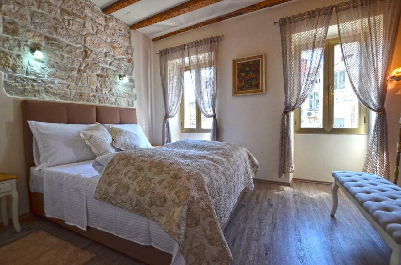 Bruno Apartment Ровинь Экстерьер фото